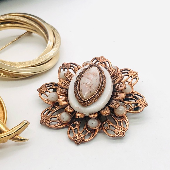 Vintage Unique Brooch Jewelry Lot - Picture 2 of 7